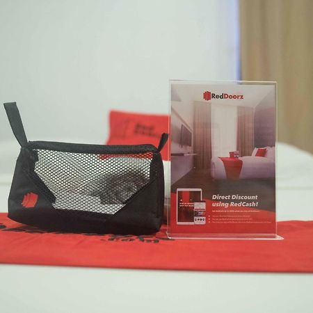 Reddoorz Premium @ Amaia Skies Avenida Manila Esterno foto