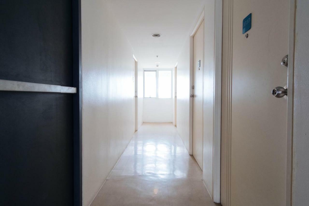 Reddoorz Premium @ Amaia Skies Avenida Manila Esterno foto
